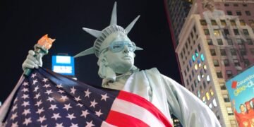 peran pemerintah dan bank sentral terhadap perbankan