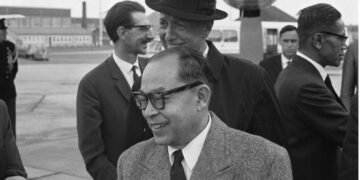 bapak koperasi Indonesia adalah mohammad hatta