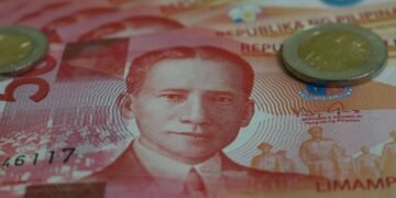 mata uang filipina adalah peso ₱