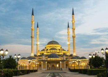 masjid Akhmad Kadyrov Chechnya di Rusia
