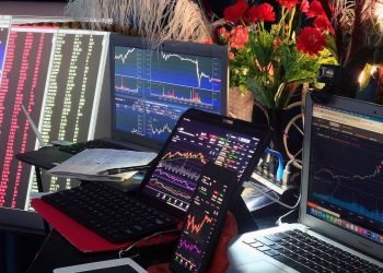 Memahami Perbedaan Crypto dan Forex secara Komprehensif