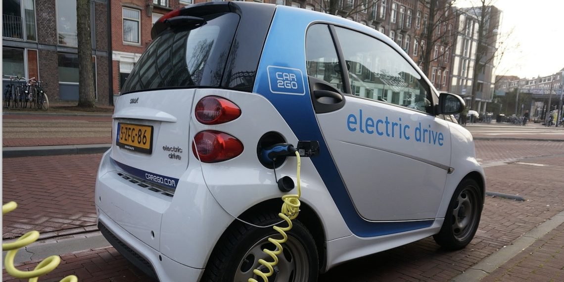 Kebijakan Pemerintah Angkat Potensi Saham Kendaraan Listrik di BEI