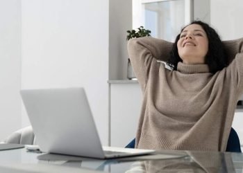 Cara Menerapkan Mindfulness dalam Trading agar Tetap Tenang