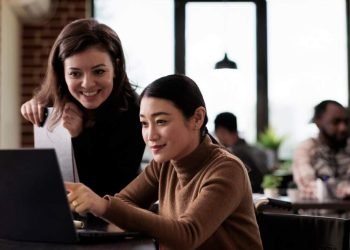 Herd Behavior dalam Trading: Ketika Perilaku Kawanan Memengaruhi Trader