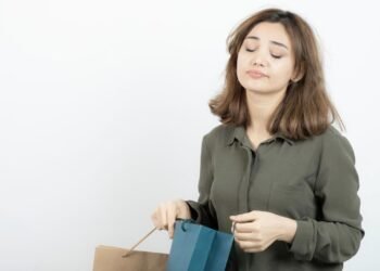 apa itu emotional spending dan cara mengatasinya