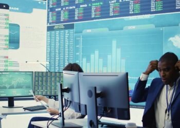 Kenapa Asing Jual Saham BBRI, BBCA, dan Big Banks?