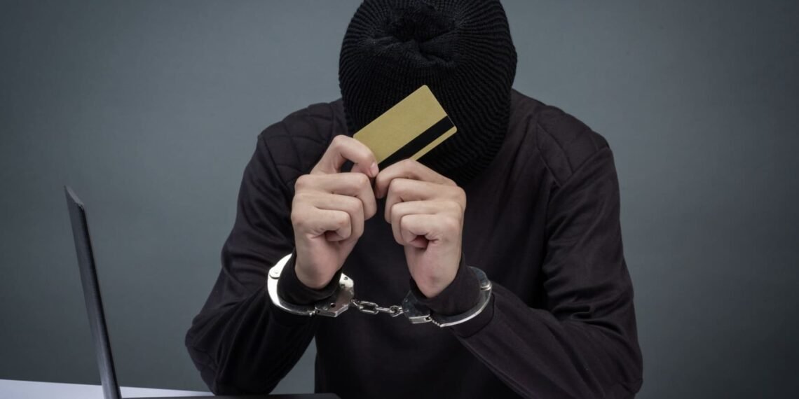 Modus Penipuan Atas Nama Pegawai Pajak Lewat WhatsApp, Telepon, atau SMS, Waspada!