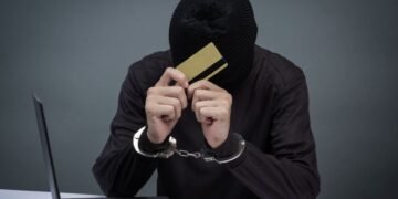 Modus Penipuan Atas Nama Pegawai Pajak Lewat WhatsApp, Telepon, atau SMS, Waspada!